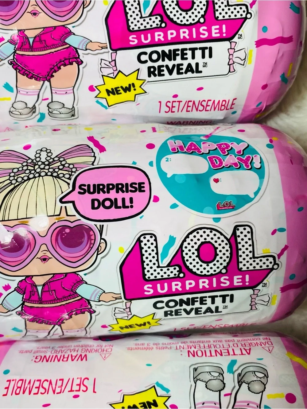 LOL Surprise Confetti Reveal Dolls Hello Kitty Skating Rink Color Change